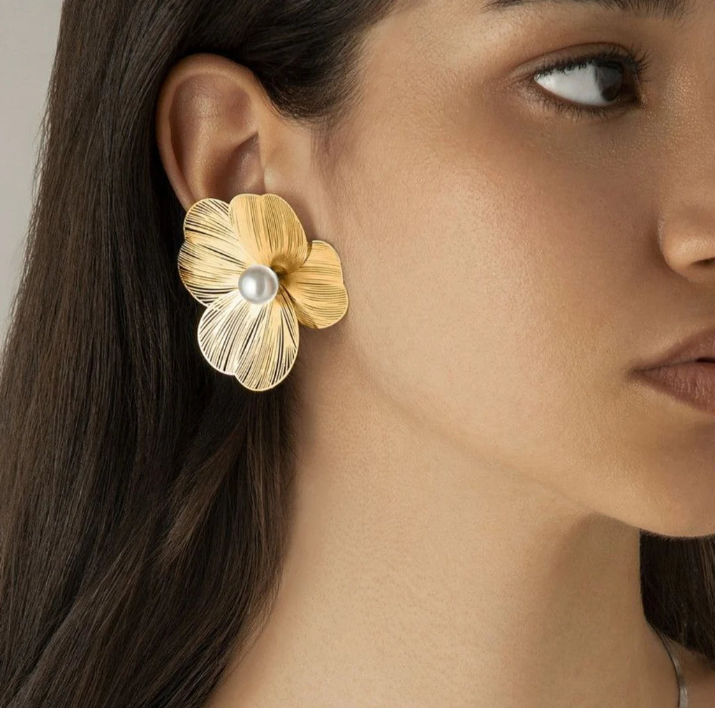 Gold Earrings Set 2 pairs of Ear Vintage Pearl Flowers Women Jewelry Gifts