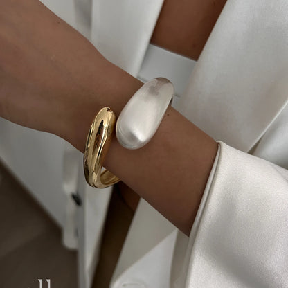 Exaggerated Punk Matte Heavy Metal Chunky Open Bangles for Women Vintage Geometric Spring Bracelets Men Couple Jewelry